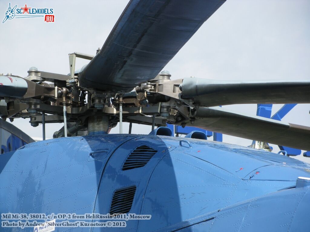 Mi-38_0287.jpg