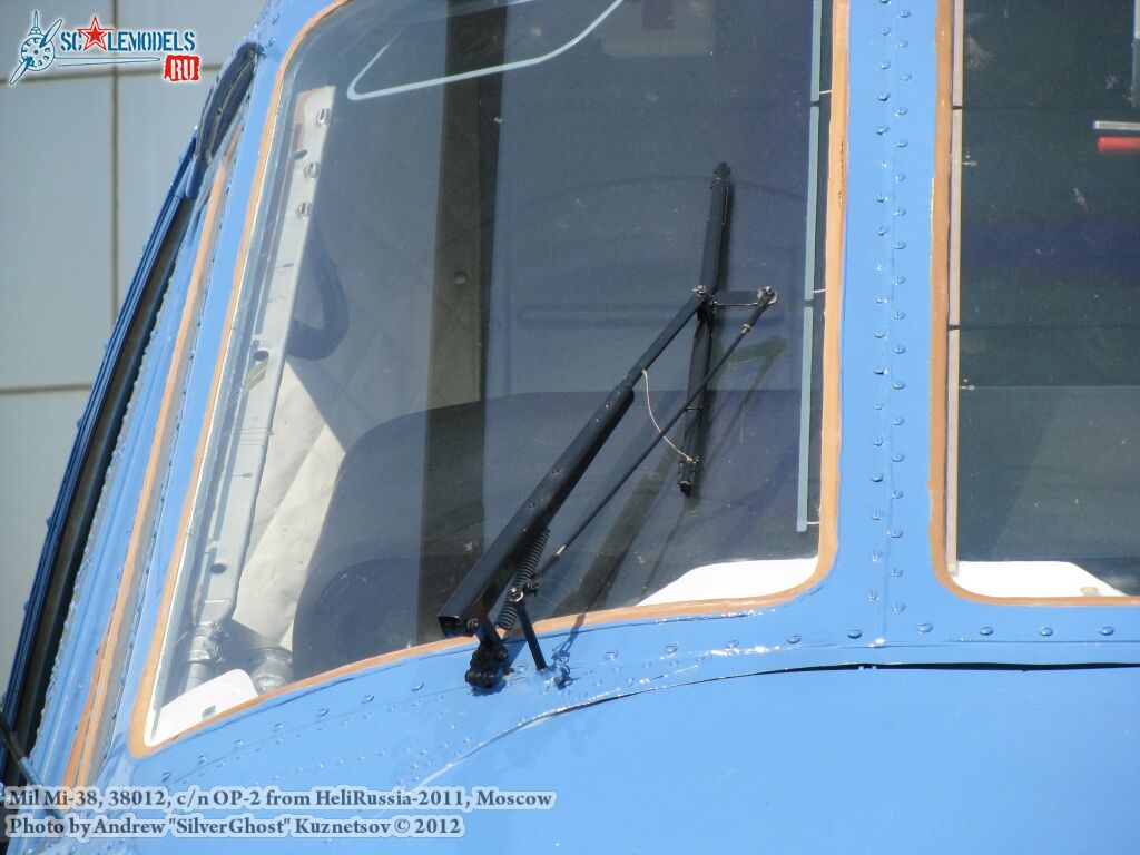 Mi-38_0374.jpg