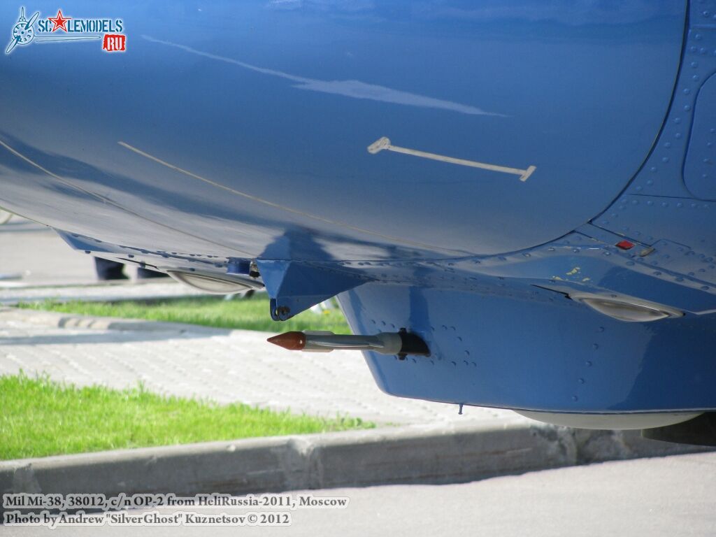 Mi-38_0385.jpg