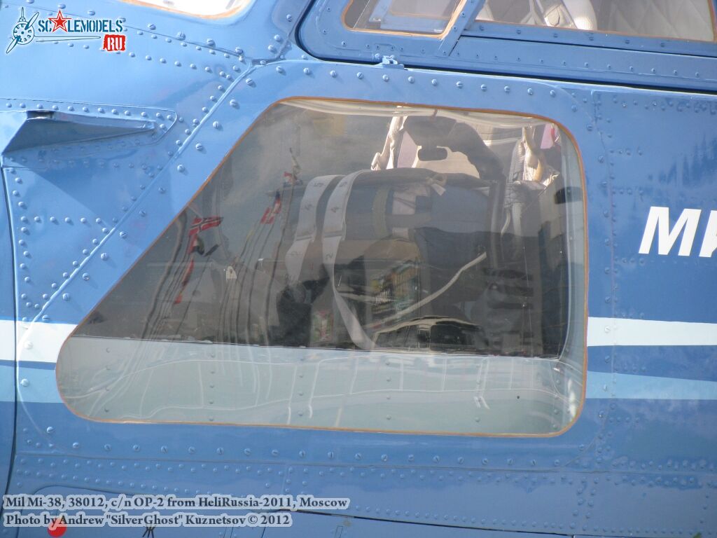 Mi-38_0393.jpg