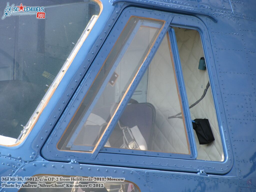 Mi-38_0394.jpg
