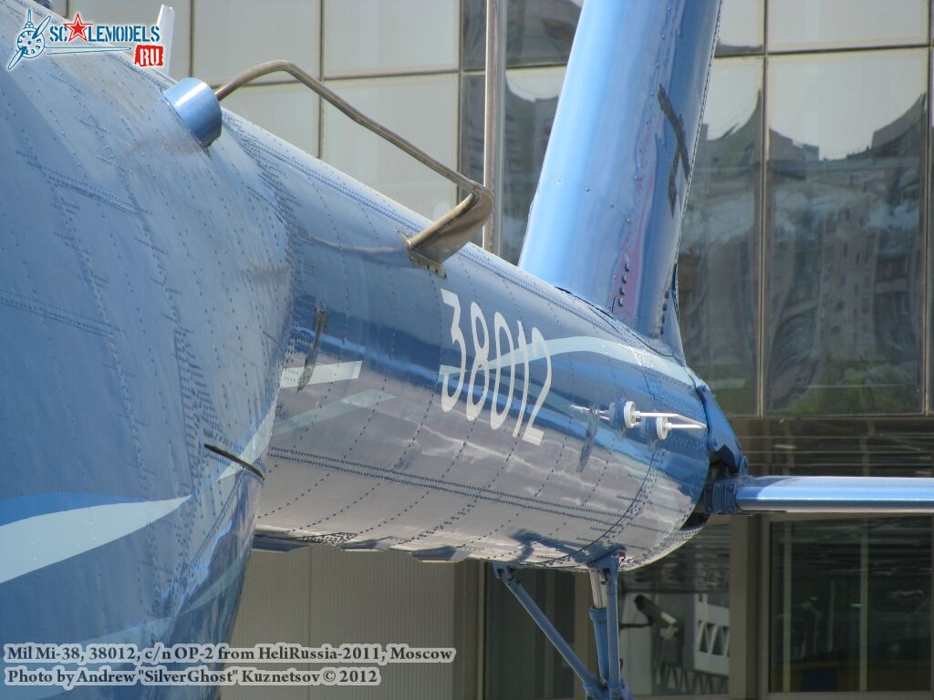 Mi-38_0405.jpg