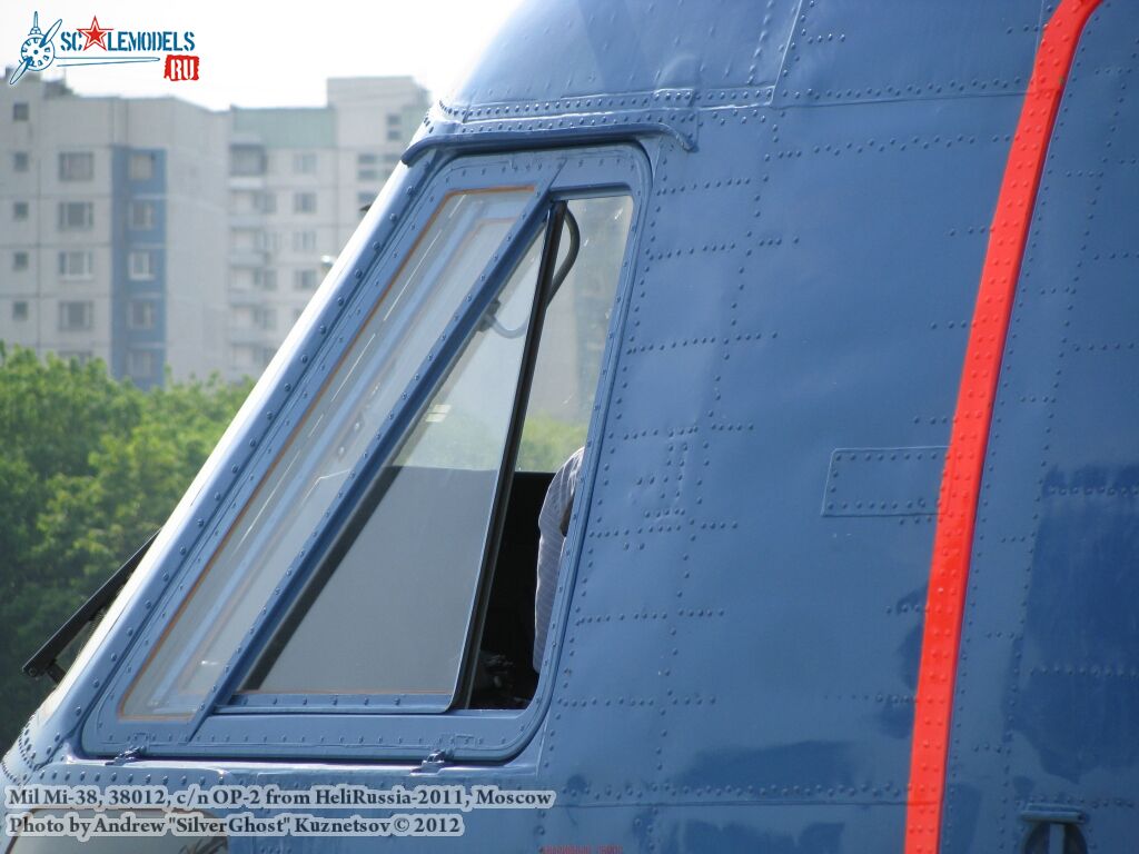 Mi-38_0531.jpg