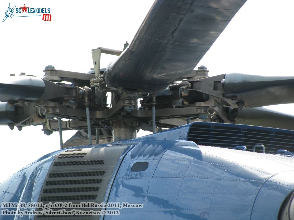 Mi-38_0584.jpg