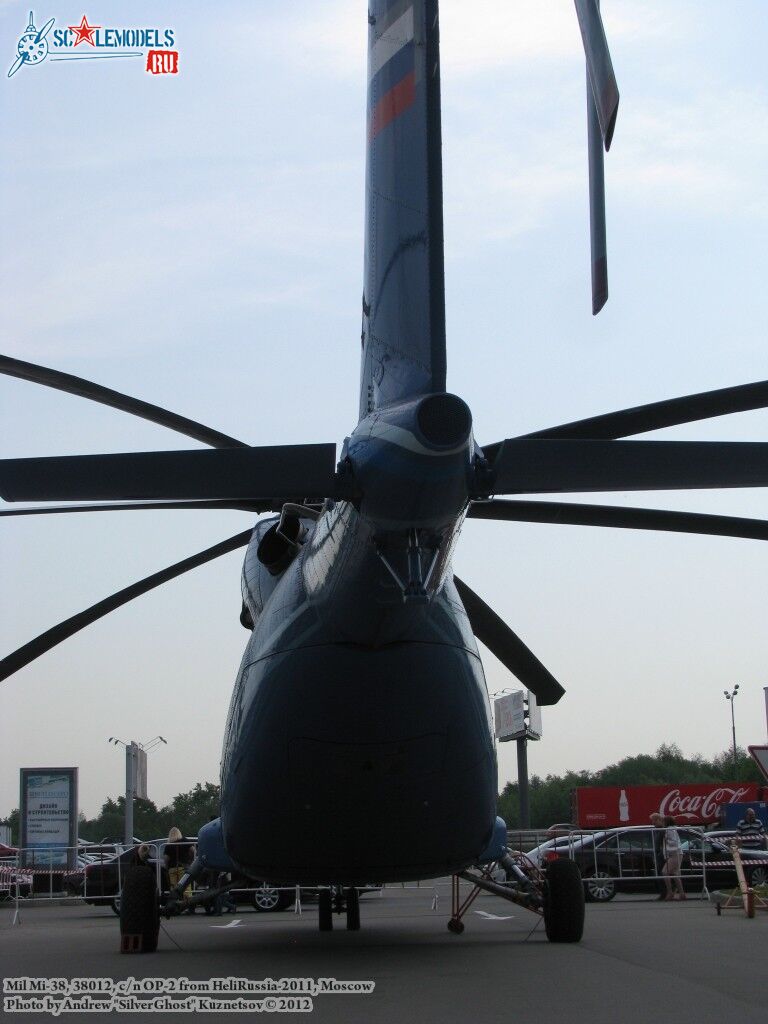 Mi-38_0641.jpg