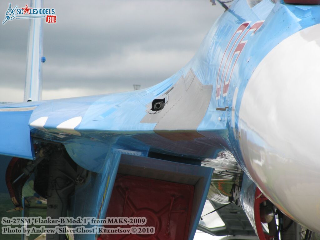 Su-27sm_0012.jpg