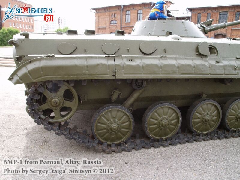 bmp-1_0016.jpg