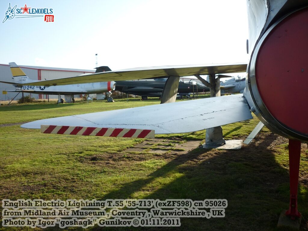 LightmidlT5531.jpg