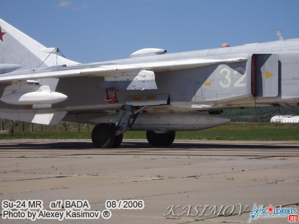 Су-24 08.JPG