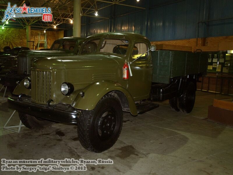 Ryazan_museum_of_military_vehicles_0047.jpg