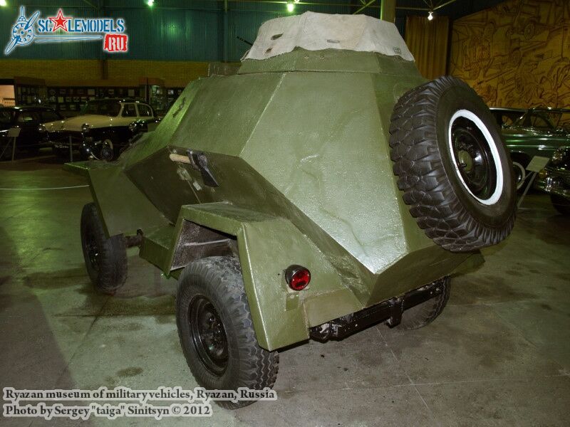 Ryazan_museum_of_military_vehicles_0074.jpg