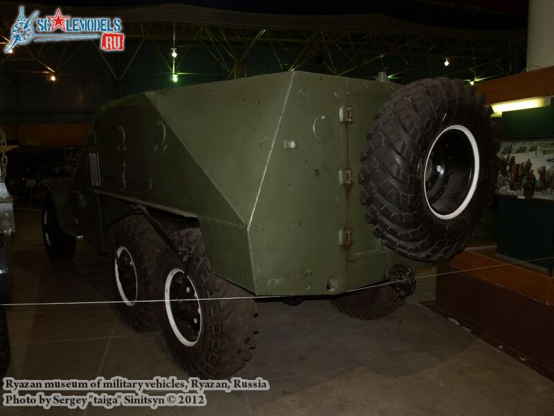 Ryazan_museum_of_military_vehicles_0274.jpg