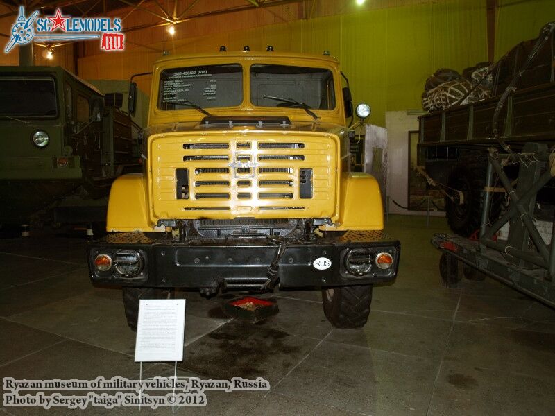 Ryazan_museum_of_military_vehicles_0385.jpg
