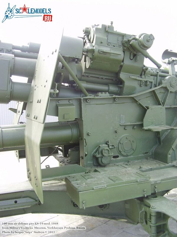 ks-19_AA-gun_0011.jpg