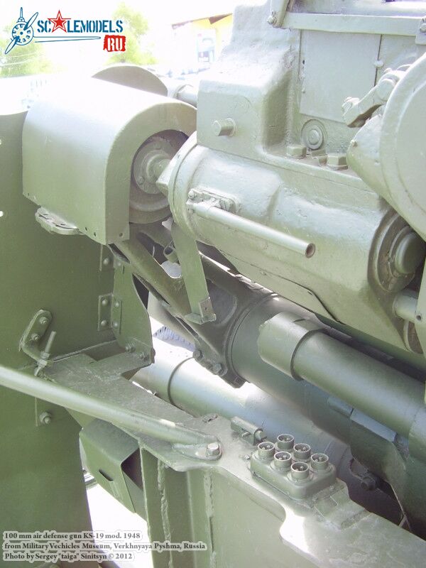 ks-19_AA-gun_0037.jpg