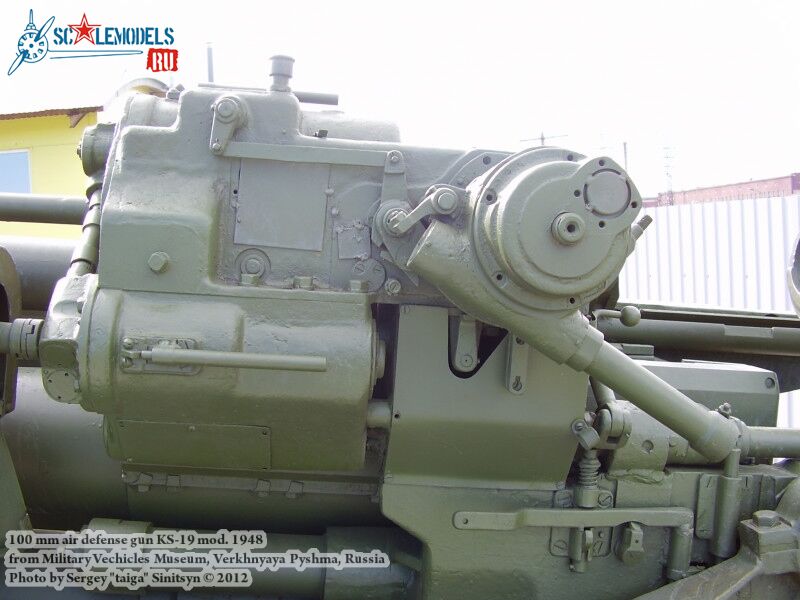 ks-19_AA-gun_0038.jpg