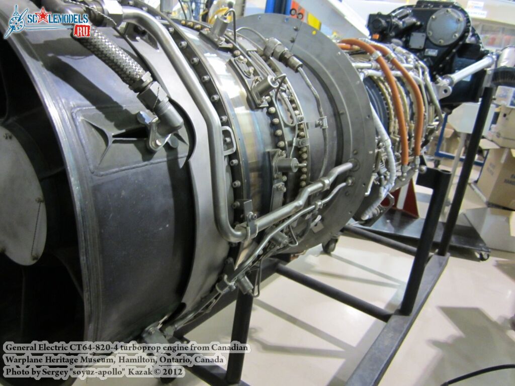 GE_CT64-820-4_engine_0013.jpg