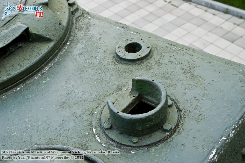 SU-122-54_0040.jpg