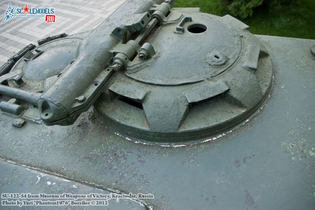 SU-122-54_0046.jpg