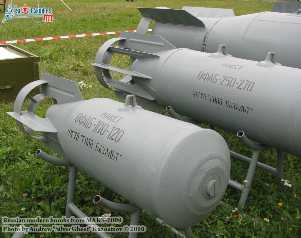 bombs_maks_0031.jpg