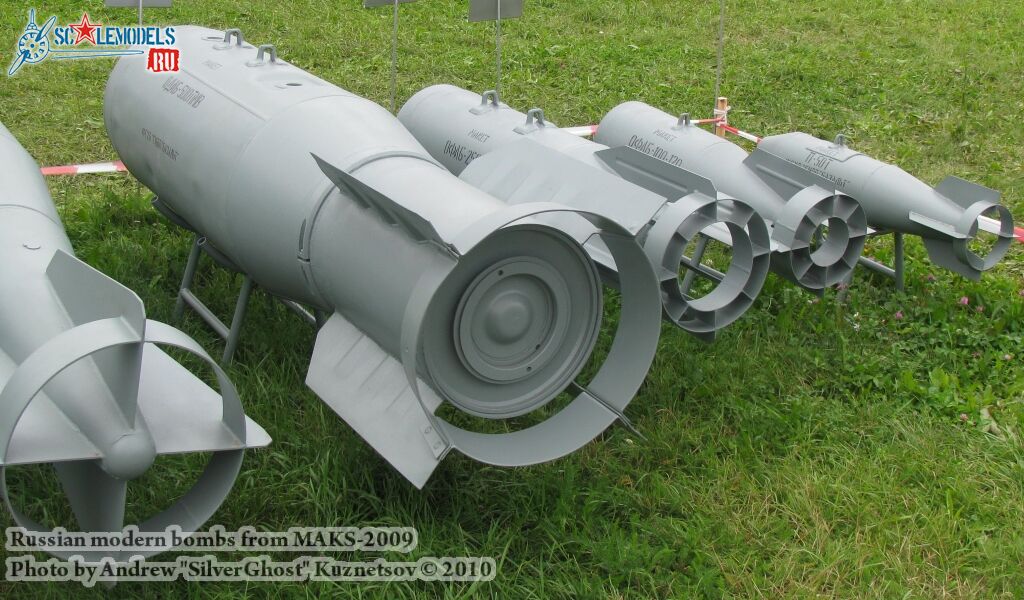 bombs_maks_0073.jpg