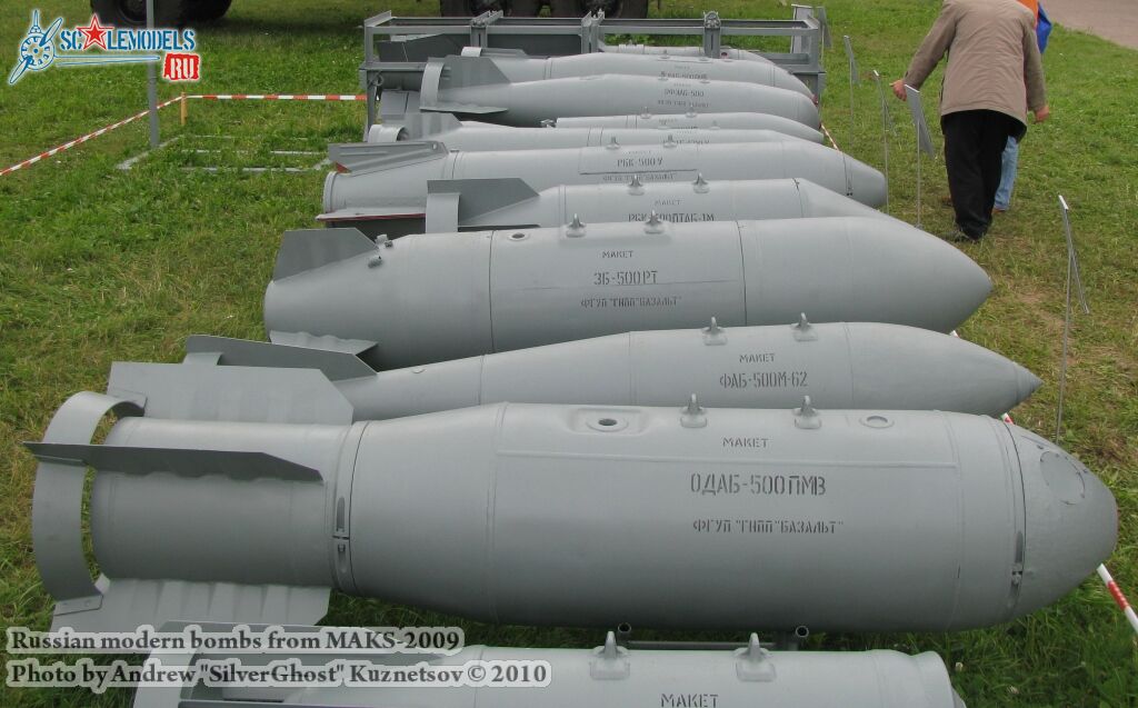 bombs_maks_0084.jpg