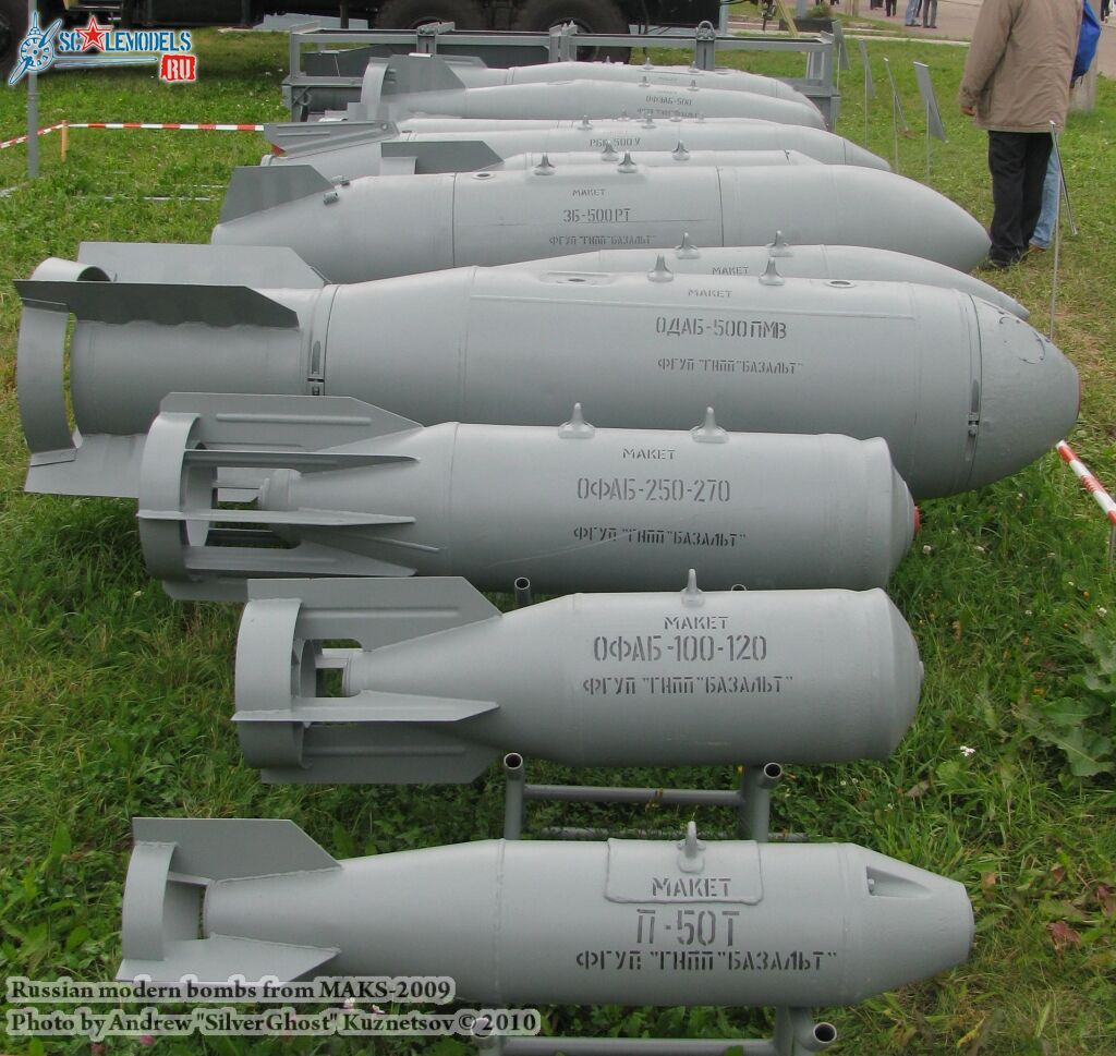 bombs_maks_0085.jpg