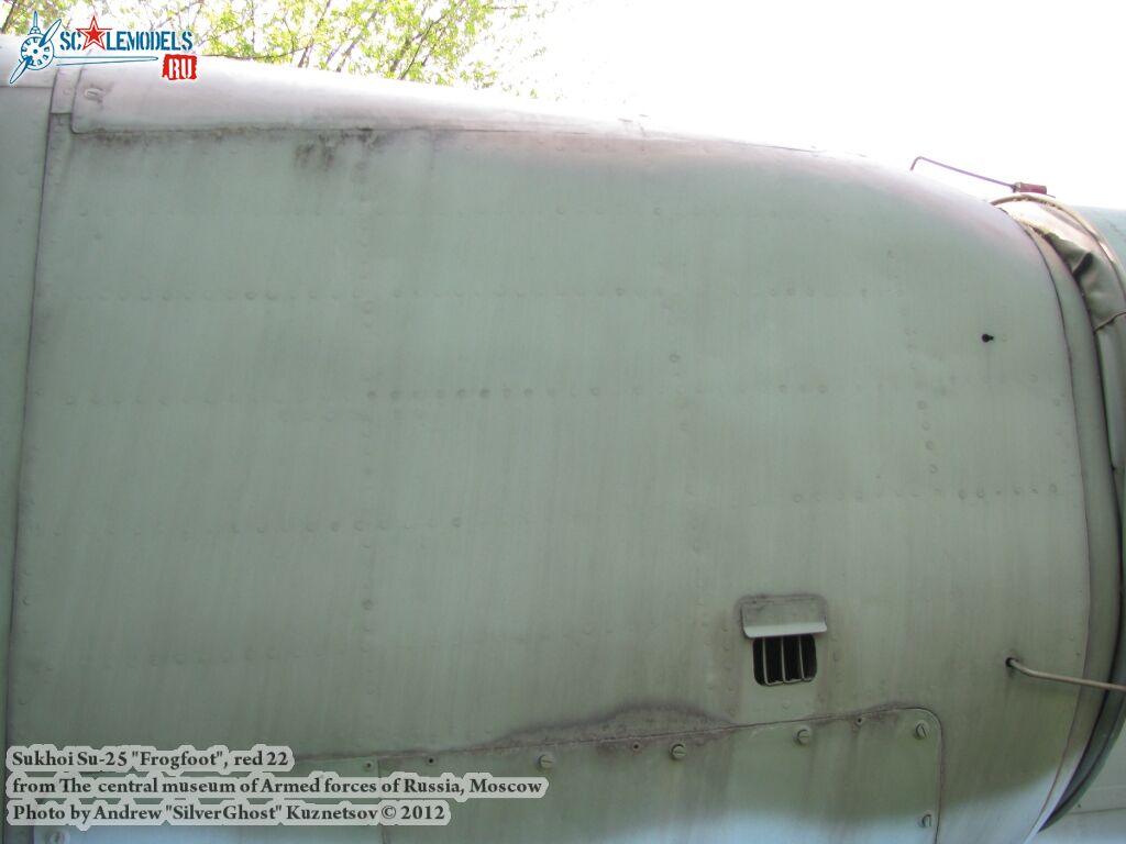 Su-25_Frogfoot_0153.jpg