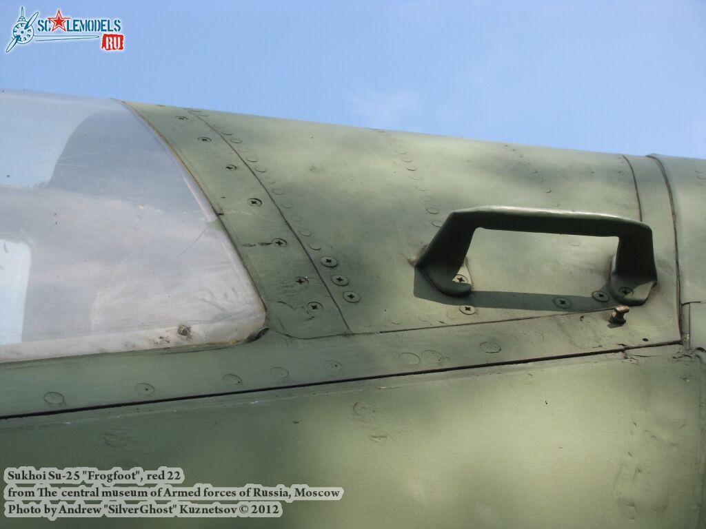 Su-25_Frogfoot_0257.jpg