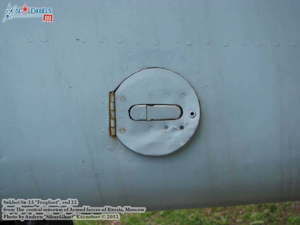 Su-25_Frogfoot_0267.jpg