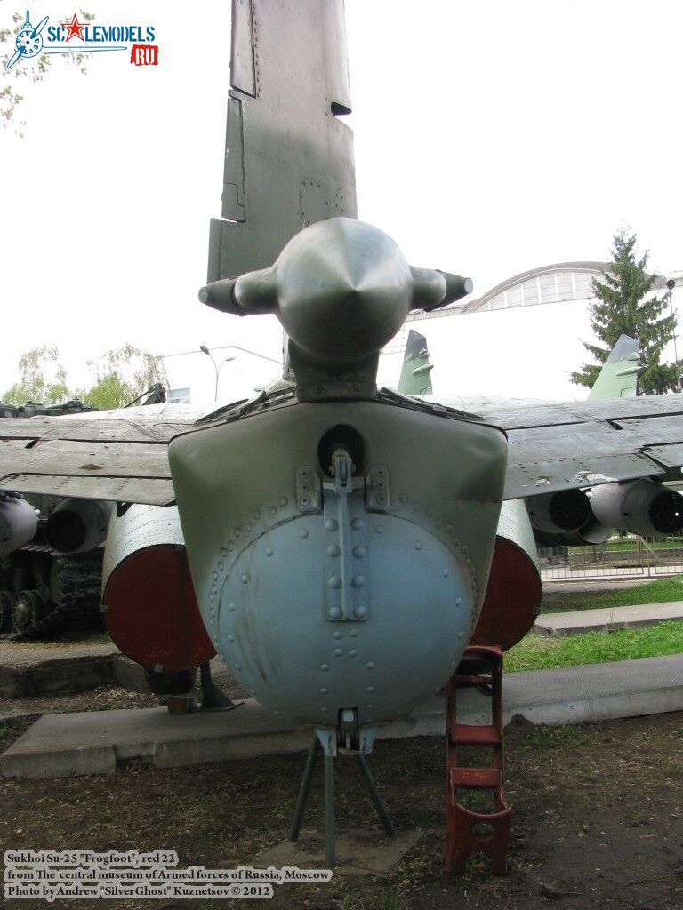 Su-25_Frogfoot_0609.jpg