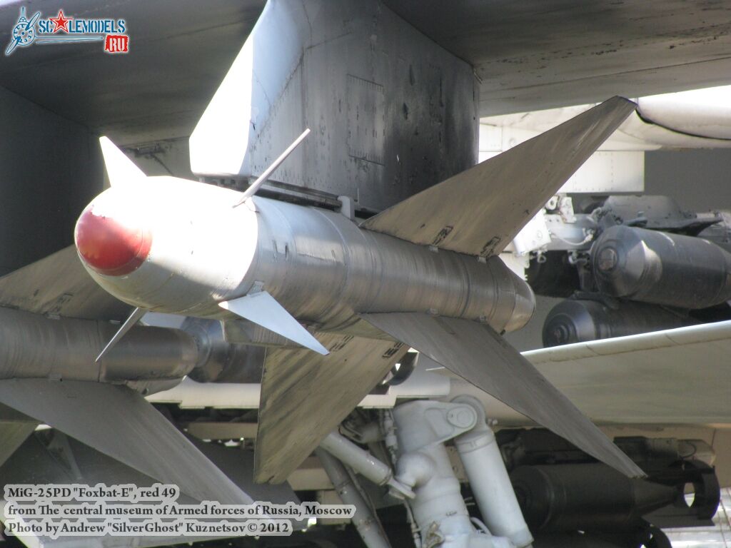 MiG-25PD_0009.jpg