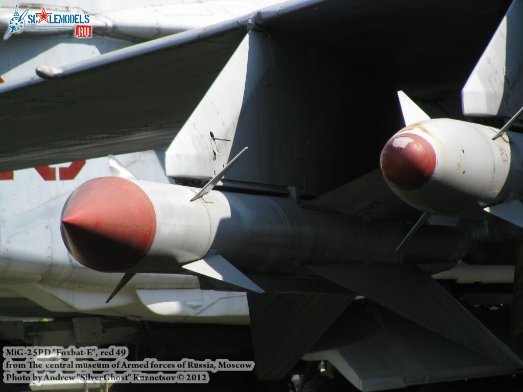 MiG-25PD_0010.jpg