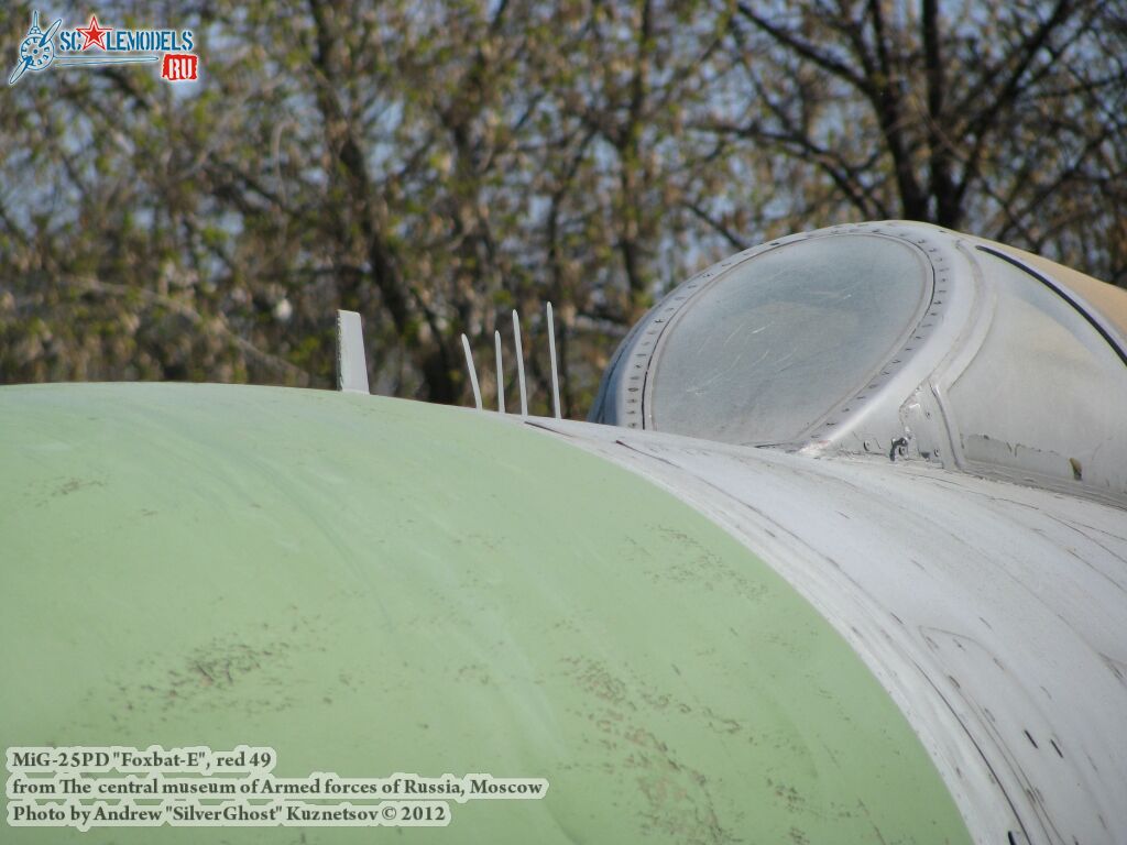 MiG-25PD_0014.jpg