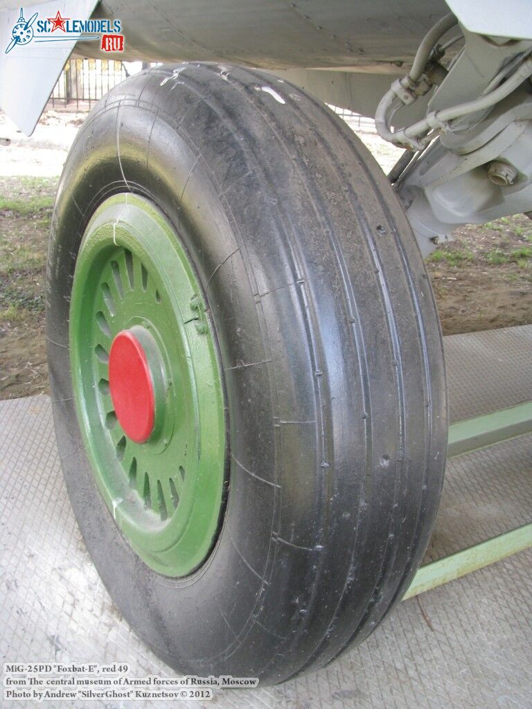 MiG-25PD_0328.jpg