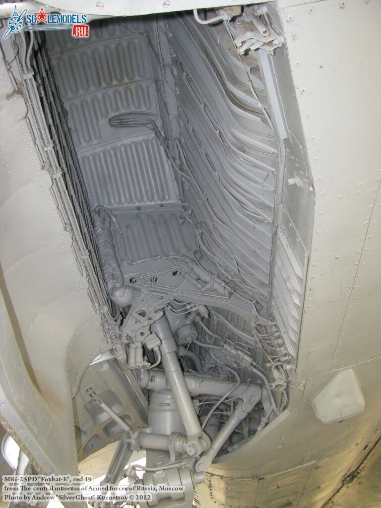 MiG-25PD_0387.jpg