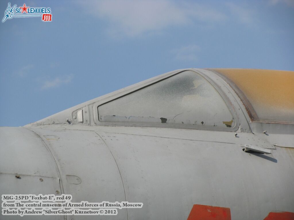 MiG-25PD_0746.jpg