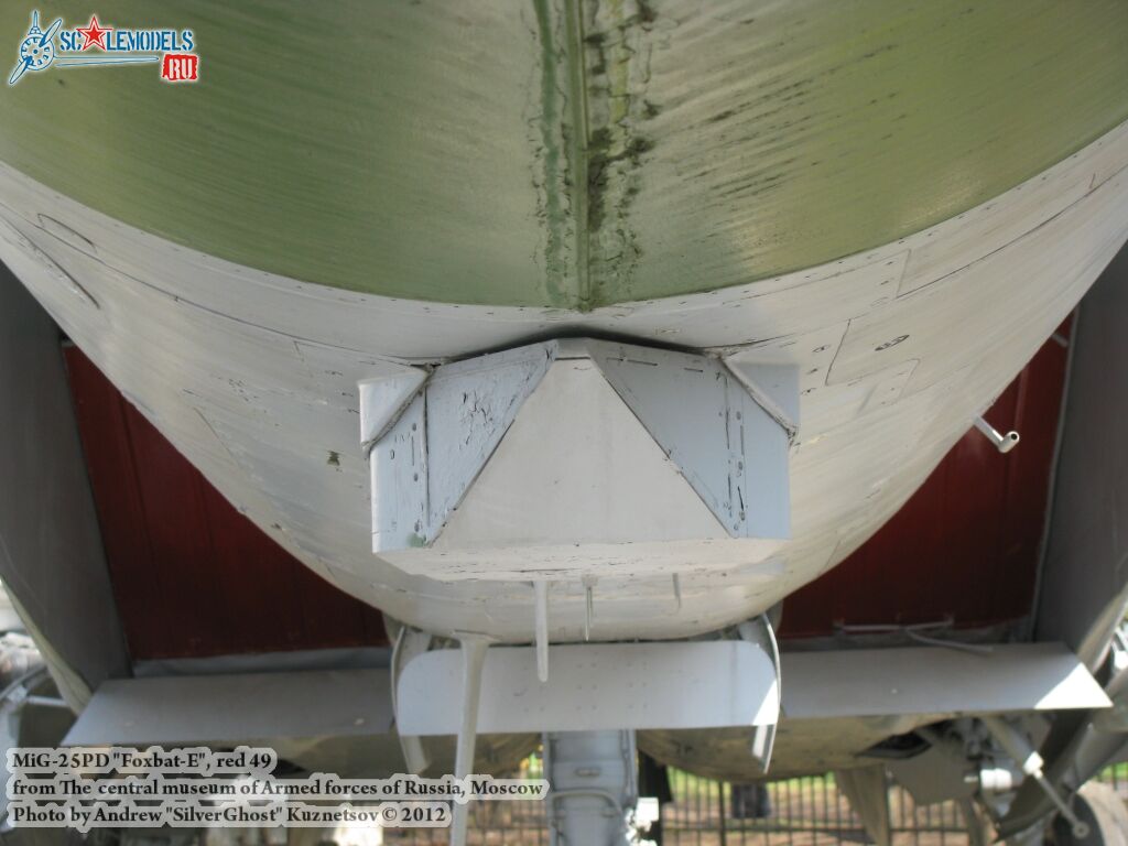 MiG-25PD_0768.jpg