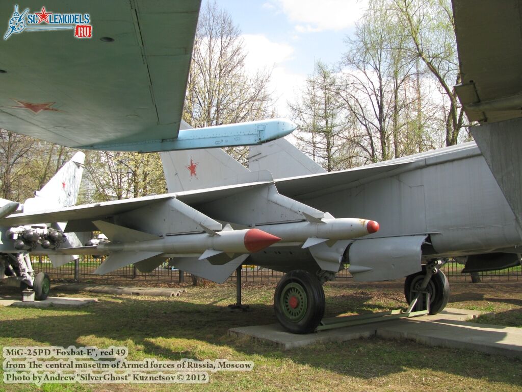 MiG-25PD_0855.jpg