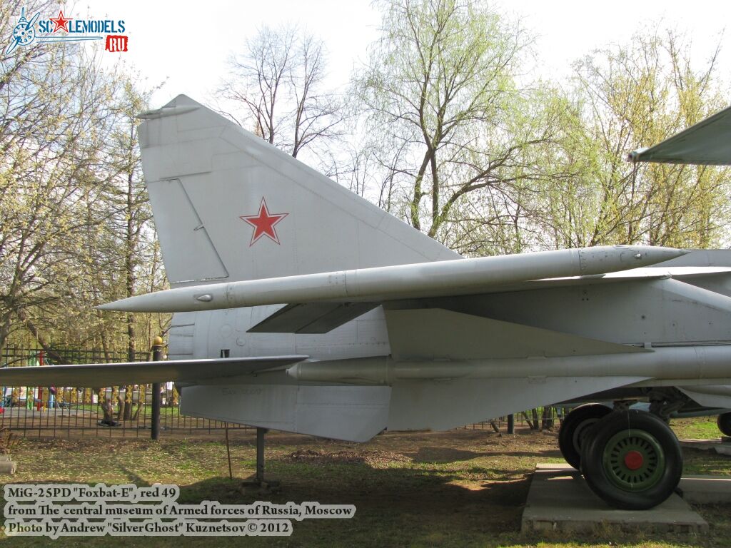 MiG-25PD_0856.jpg