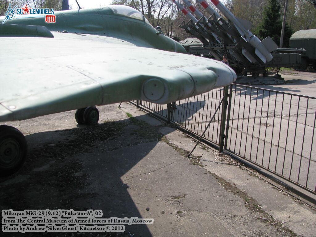 MiG-29_9-12_0897.jpg