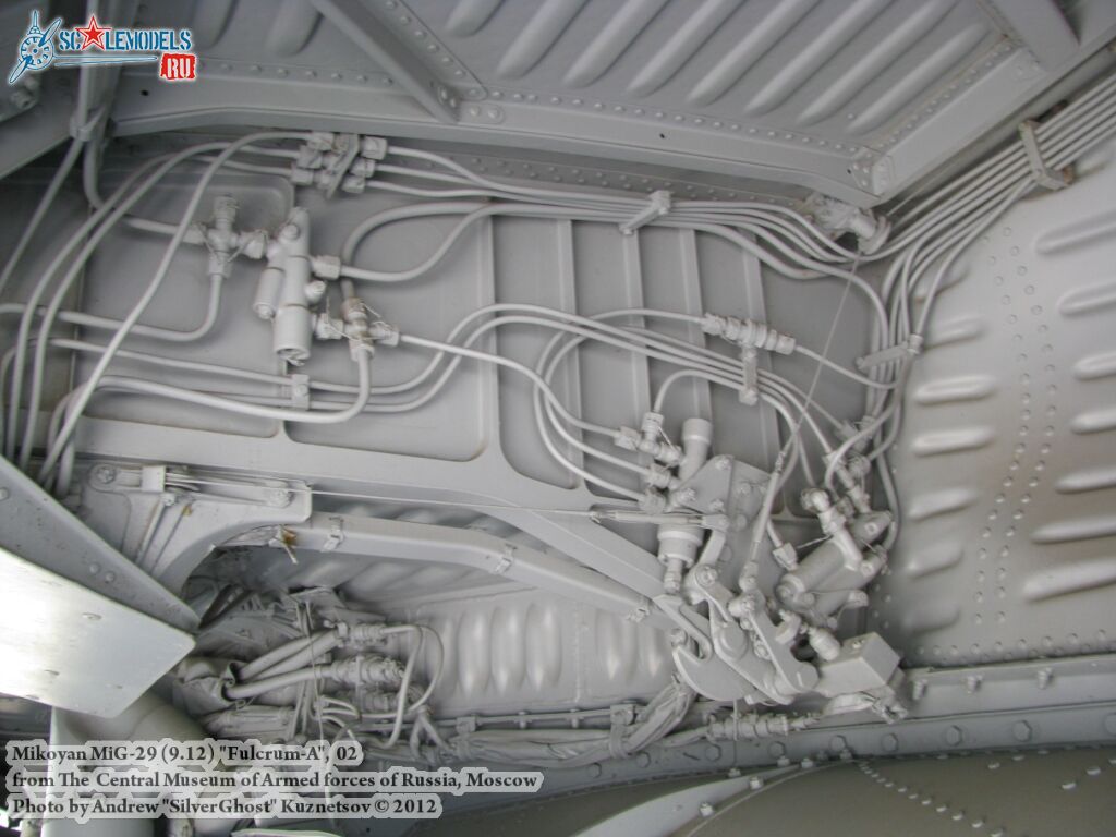MiG-29_9-12_0795.jpg