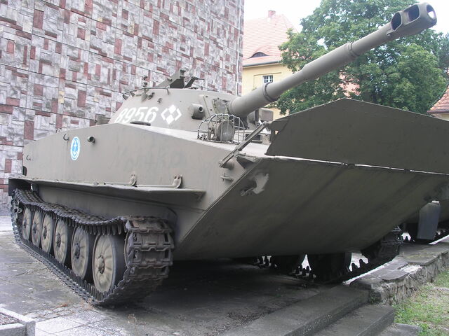 PT-76B by Kamil Andu?a, MWL, Bydgoszcz, Poland 002.JPG