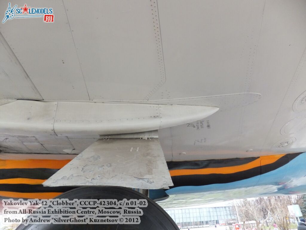 Yak-42_Clobber_0100.jpg