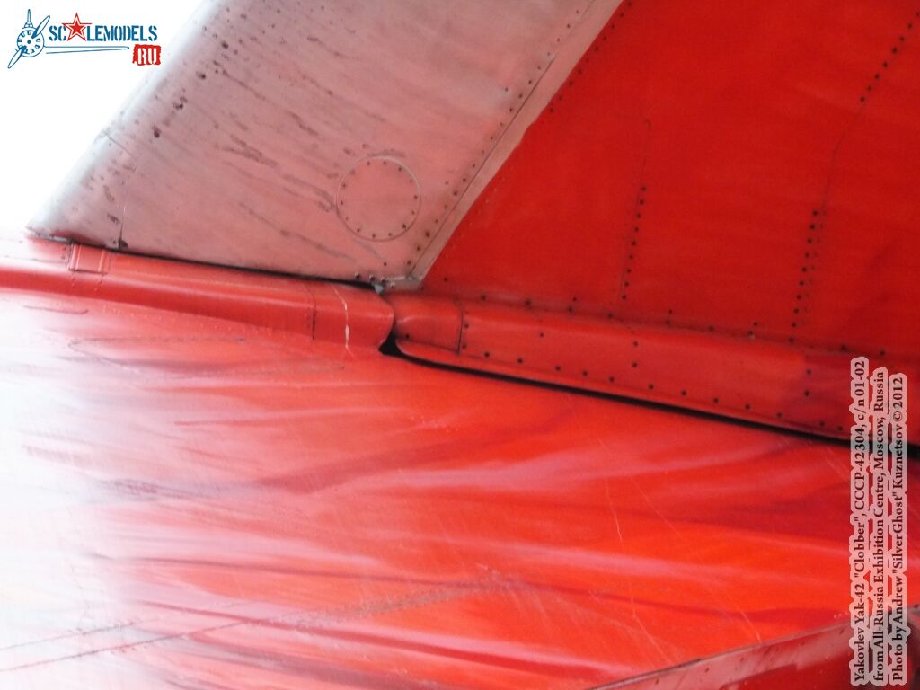 Yak-42_Clobber_0301.jpg