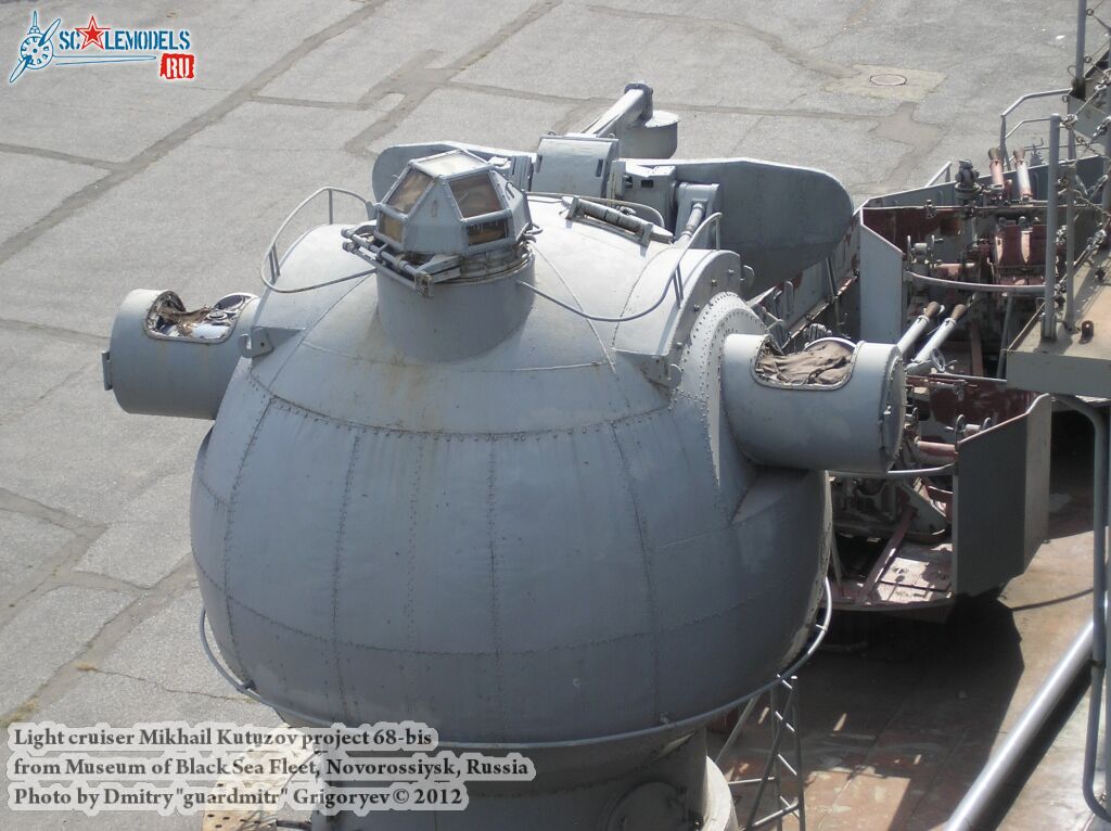 light_cruiser_Mikhail_Kutuzov_0094.jpg