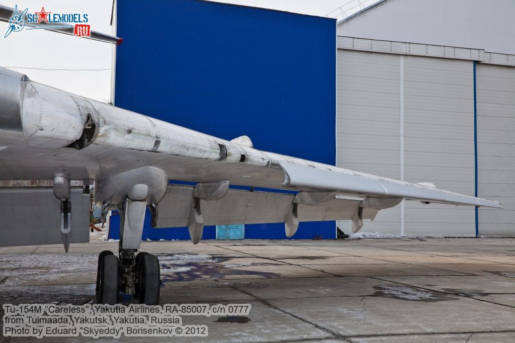 Tu-154_85007_0124.jpg