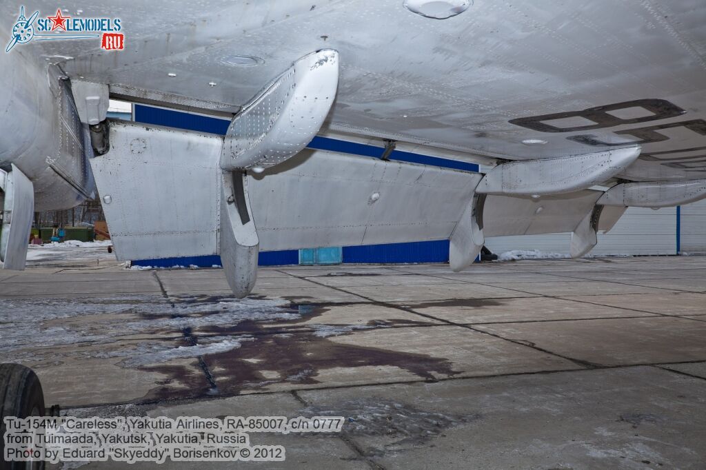 Tu-154_85007_0138.jpg