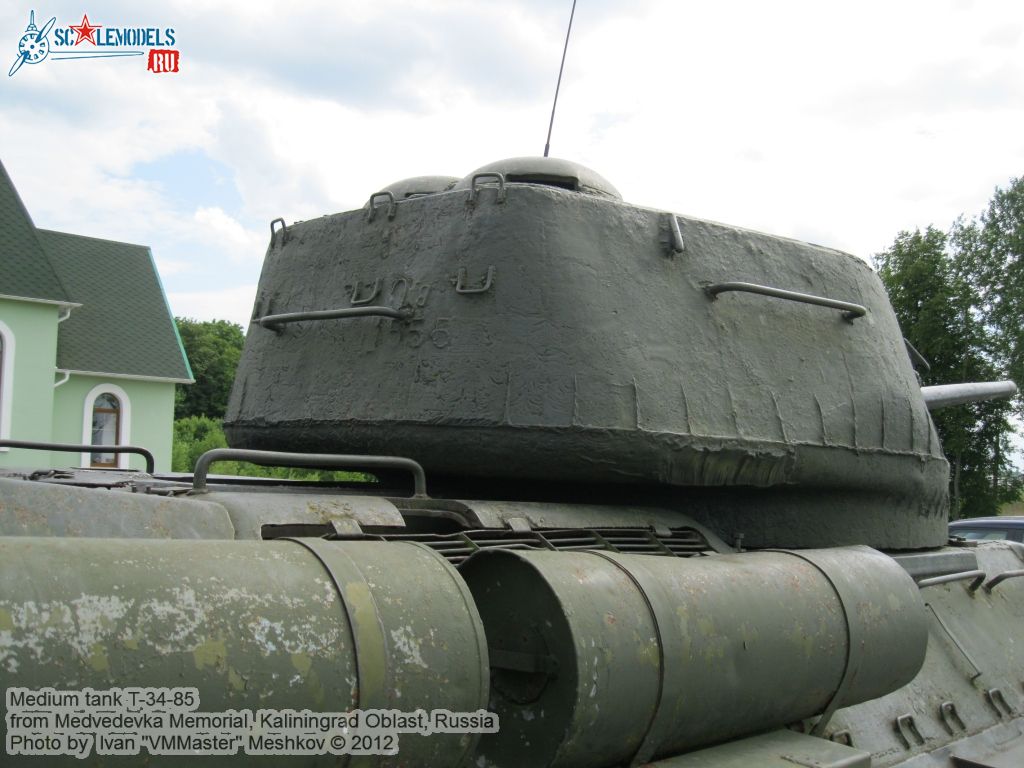 T-34-85_0010.jpg