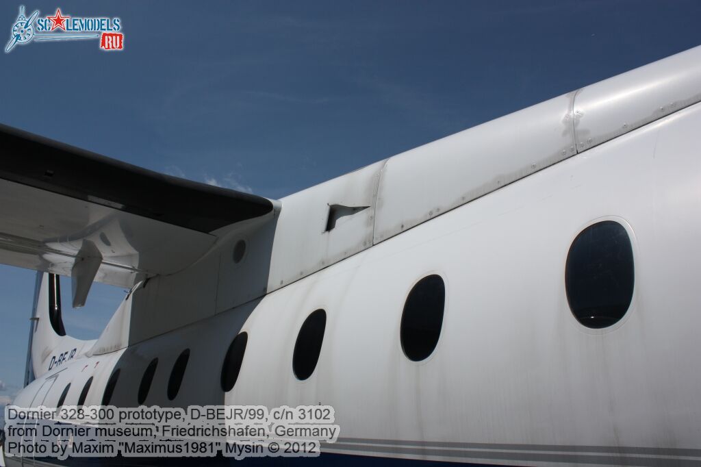 Dornier_Do-328_0015.jpg